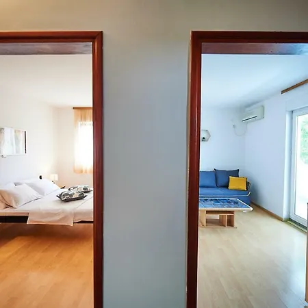 Family Mont Apartment